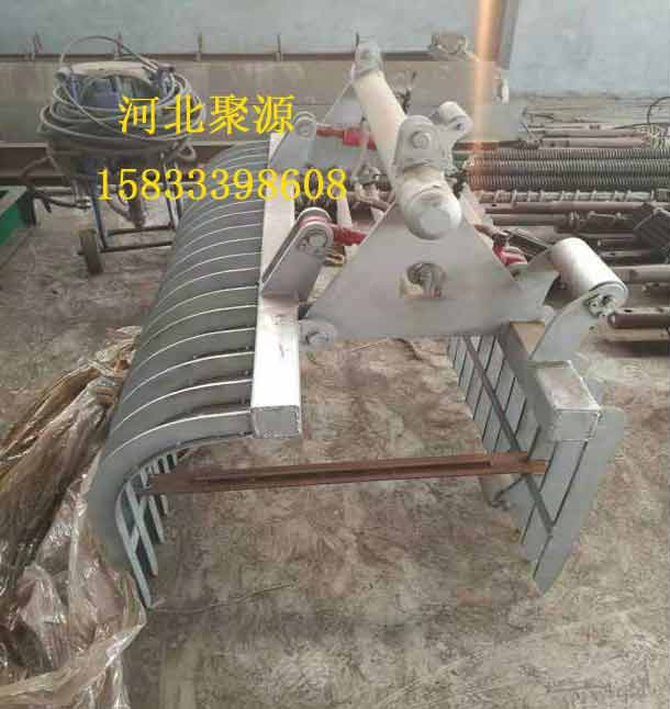 抓斗清污機(jī)